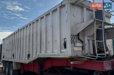 Самоскид напівпричіп Fruehauf SAF 1992 в Костопілі