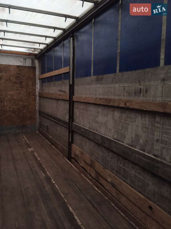 Тентованный борт (штора) - полуприцеп Fruehauf SMB 2008 в Березному