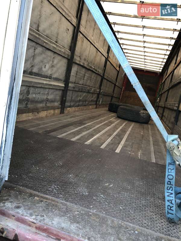 Платформа полуприцеп Fruehauf SMB 2002 в Николаеве