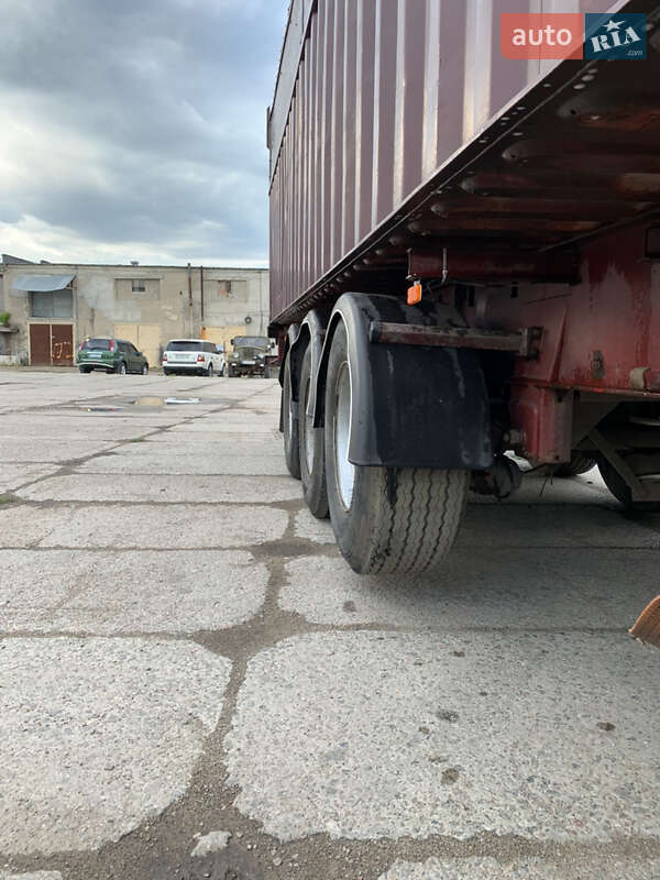 Контейнеровоз напівпричіп Fruehauf SMB 1999 в Одесі