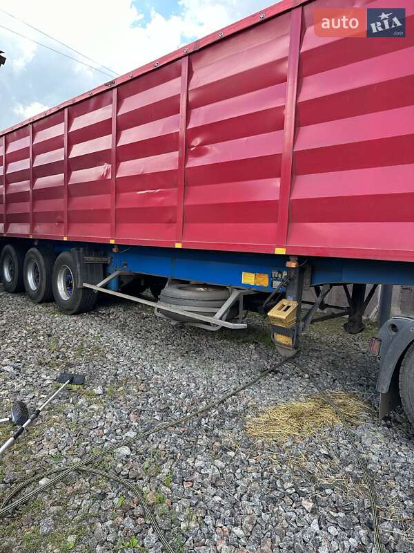 Самоскид напівпричіп Fruehauf SMB 2000 в Полтаві