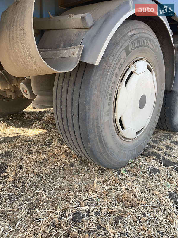 Зерновоз - напівпричіп Fruehauf SMB 1998 в Монастирищеві