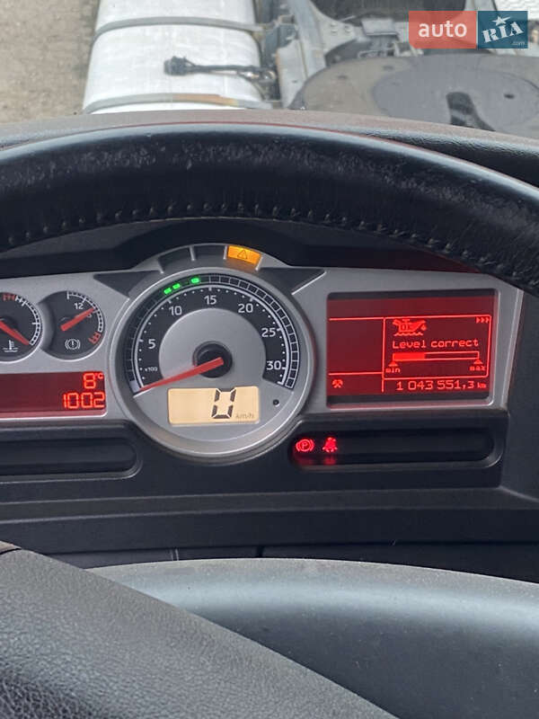 Цистерна полуприцеп Fruehauf SMB 1993 в Черкассах