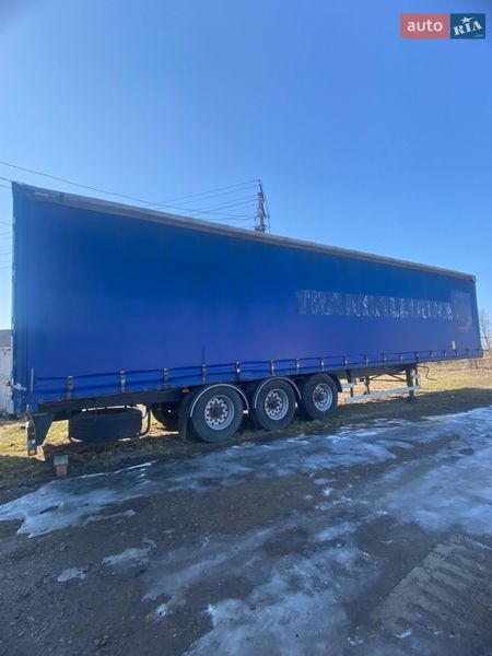 Фургон полуприцеп Fruehauf SMB 2004 в Черновцах