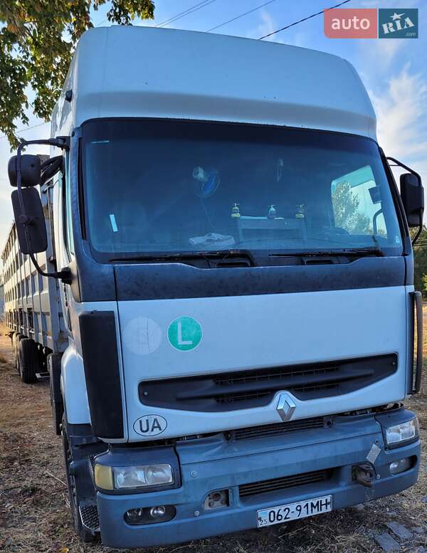 Зерновоз - полуприцеп Fruehauf Srem 1990 в Лохвице