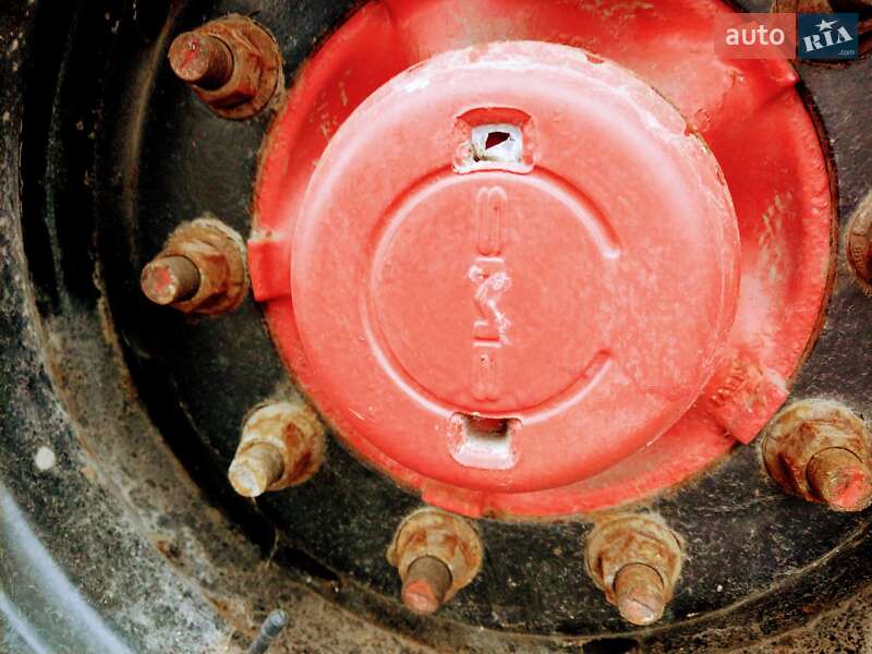 Тентованный борт (штора) - полуприцеп Fruehauf T34 2002 в Хмельницком