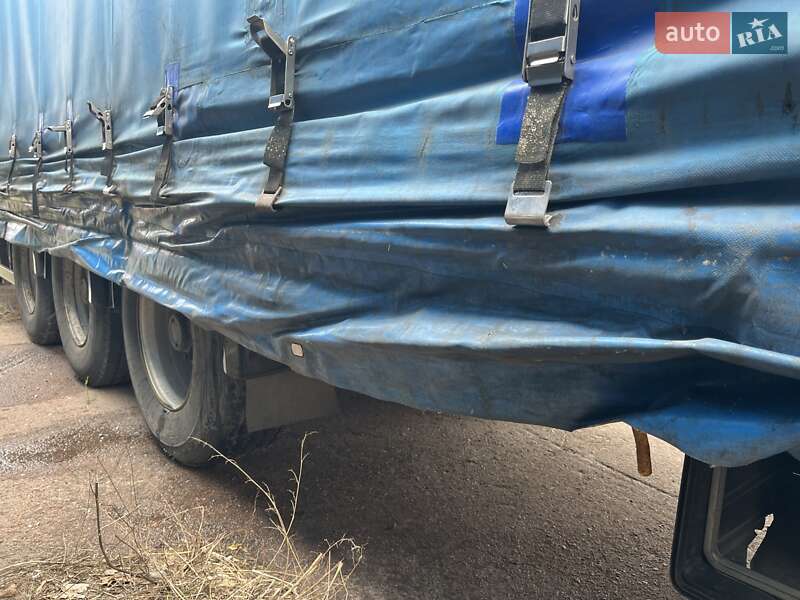 Тентованный борт (штора) - полуприцеп Fruehauf T34 2005 в Згуровке