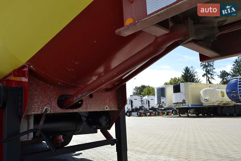 Цистерна полуприцеп Fruehauf T34 1998 в Хусте фото 11 Цистерна полуприцеп Fruehauf T34 1998 в Хусте