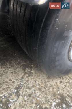 Бортовой полуприцеп Fruehauf T34 1999 в 