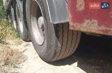 Тентованный борт (штора) - полуприцеп Fruehauf T34 2005 в 