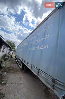 Тентованный борт (штора) - полуприцеп Fruehauf T34 2004 в 