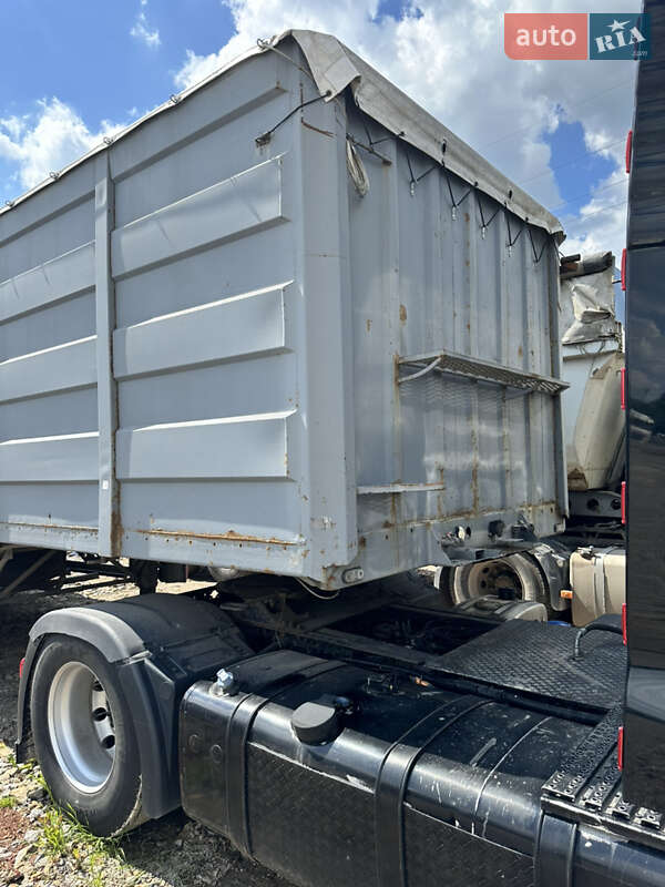 Зерновоз - полуприцеп Fruehauf T38 2009 в Виннице