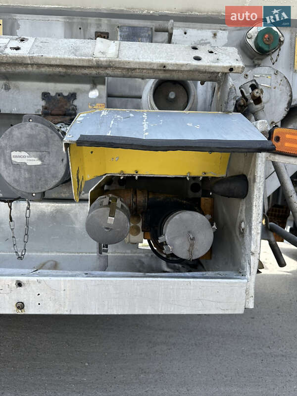 Цистерна полуприцеп Fruehauf TF34 1997 в Кропивницком