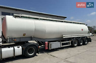 Цистерна полуприцеп Fruehauf TF34 1997 в 