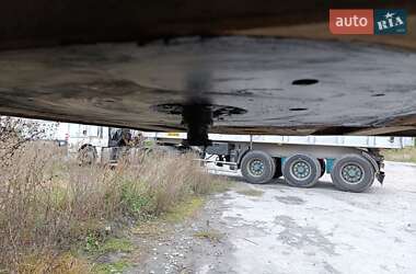 Бортовой полуприцеп Fruehauf TF34C1 1995 в 
