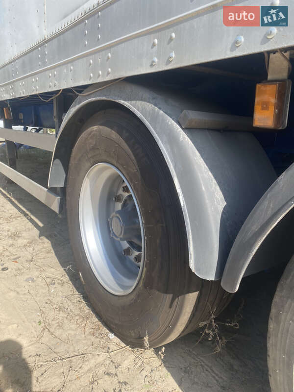 Зерновоз - напівпричіп Fruehauf TF34C1 1998 в Гайсину