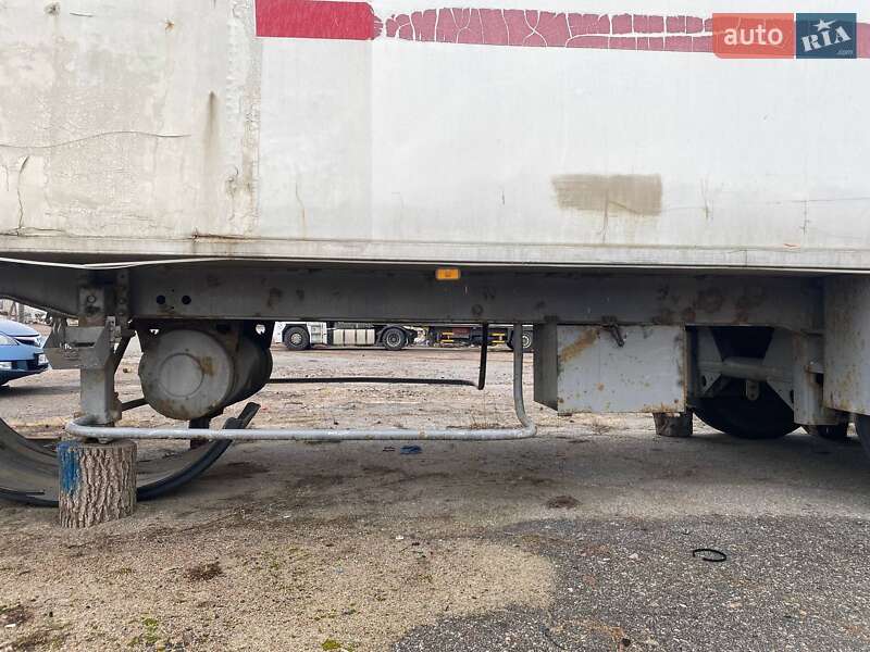 Рефрижератор Fruehauf TF34C1 1998 в Киеве