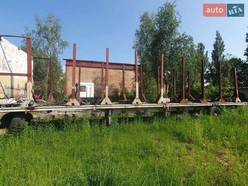 Борт Fruehauf TF34C1 1990 в Коростене