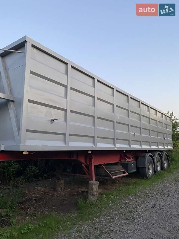 Самосвал полуприцеп Fruehauf TF34C1 1990 в Тетиеве