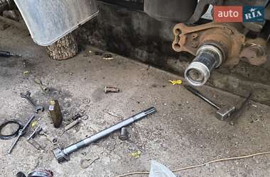 Зерновоз - полуприцеп Fruehauf TF34C1 1998 в 