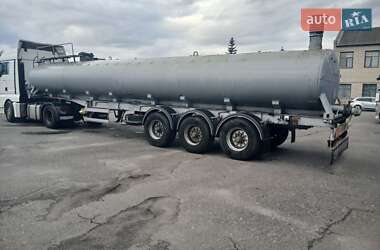 Цистерна полуприцеп Fruehauf TF34C1 1995 в Виннице