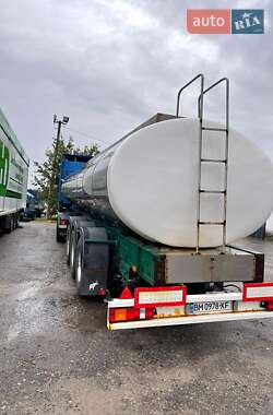 Цистерна полуприцеп Fruehauf TX 34 1997 в 