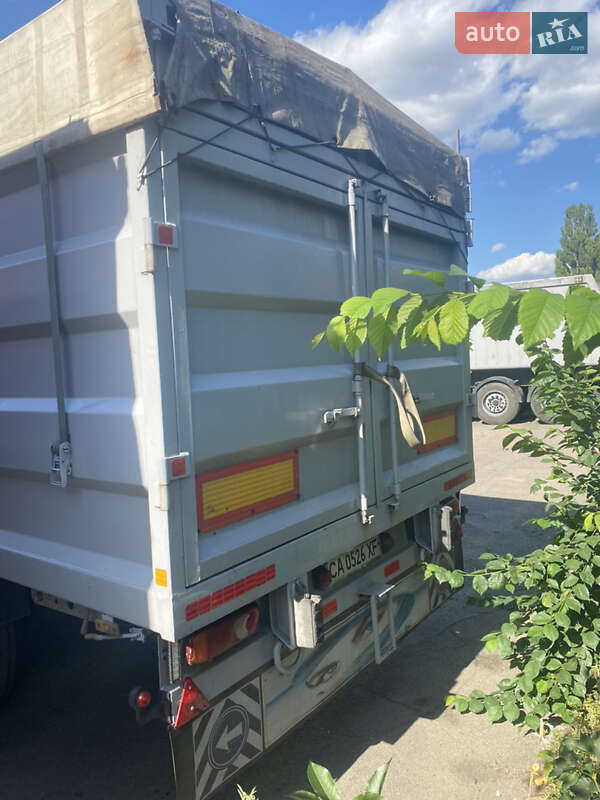 Зерновоз - полуприцеп Fruehauf TX 34 2003 в Тальном фото 3 Зерновоз - полуприцеп Fruehauf TX 34 2003 в Тальном