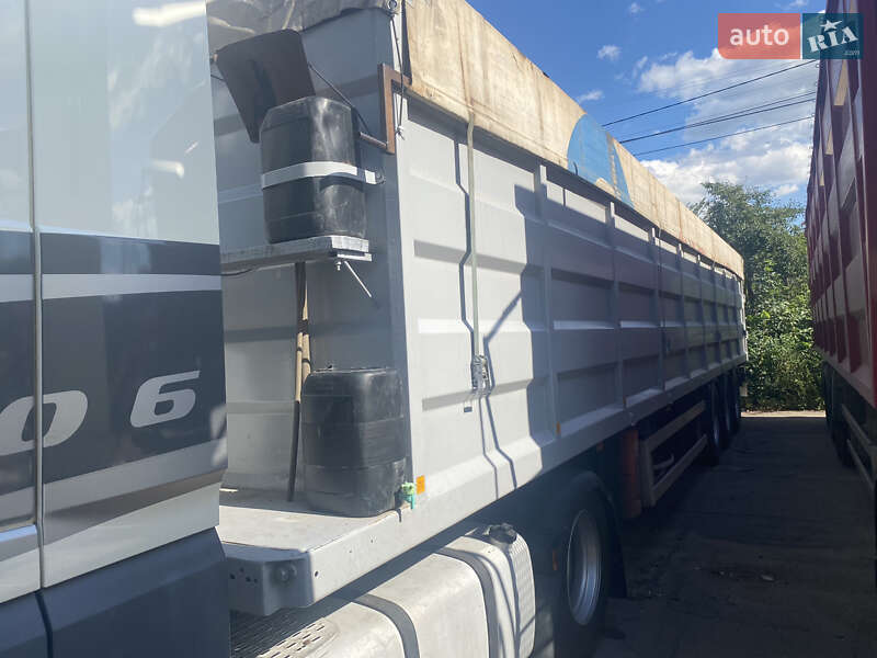 Зерновоз - полуприцеп Fruehauf TX 34 2003 в Тальном фото 7 Зерновоз - полуприцеп Fruehauf TX 34 2003 в Тальном