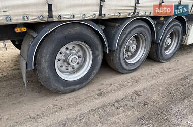 Тентований борт (штора) - напівпричіп Fruehauf TX 34 2006 в 