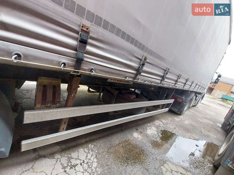 Тентованный борт (штора) - полуприцеп Fruehauf TX 34 2008 в Крыжополе