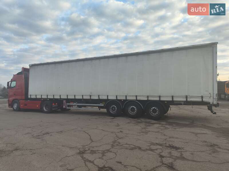 Тентований борт (штора) - напівпричіп Fruehauf TX 34C 2008 в Харкові