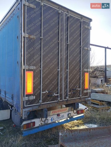 Бортовий напівпричіп Fruehauf TX 34C 2008 в Києві