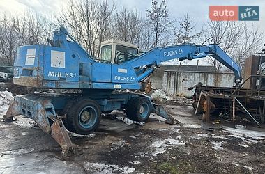 Екскаватор навантажувач Fuchs 331 1997 в Пирятині