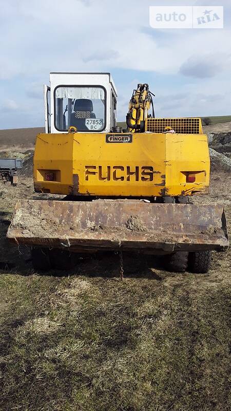Колесный экскаватор Fuchs 722 1991 в Львове