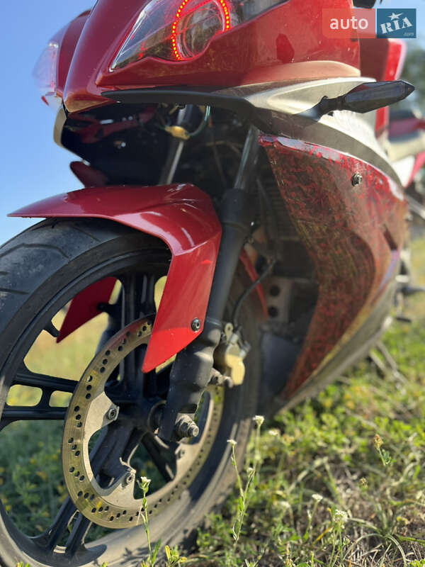 Спортбайк G-max 250 Raiser 2012 в Борисполі фото 13 Спортбайк G-max 250 Raiser 2012 в Борисполі