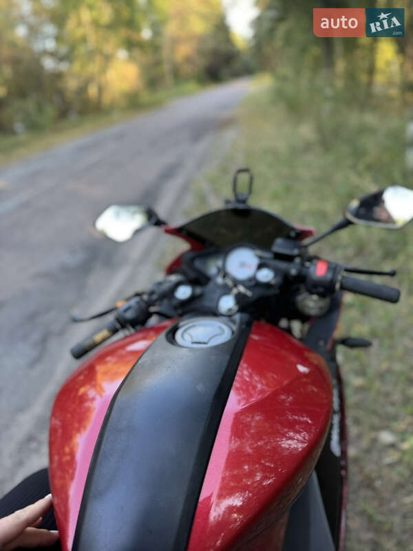 Спортбайк G-max 250 Raiser 2012 в Борисполі фото 14 Спортбайк G-max 250 Raiser 2012 в Борисполі