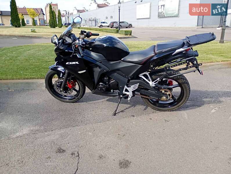 Спортбайк G-max 250 Raiser 2013 в Киеве