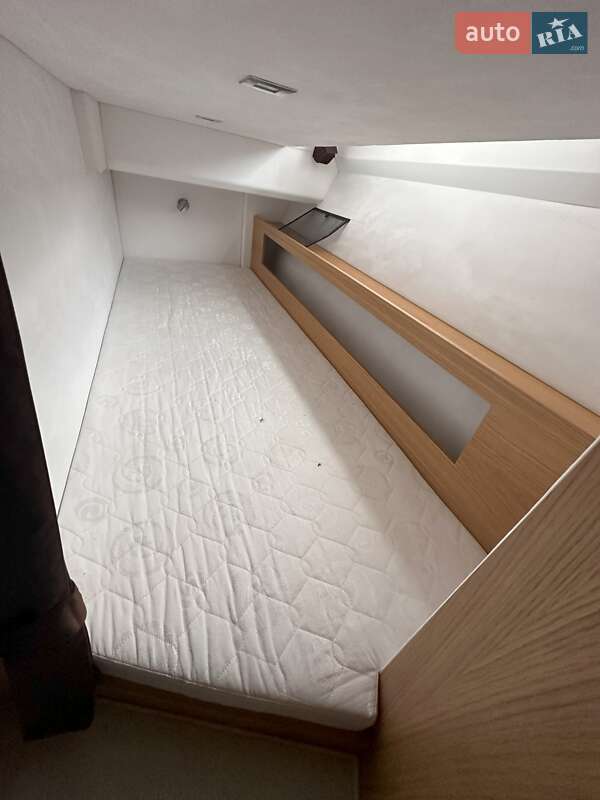 Моторная яхта Galeon 380 2018 в Киеве фото 14 Моторная яхта Galeon 380 2018 в Киеве