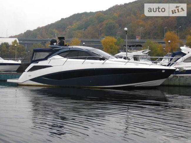 Моторная яхта Galeon 385 HTS 2012 в Киеве