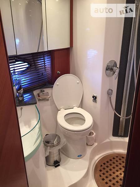 Моторная яхта Galeon 440 2008 в Киеве