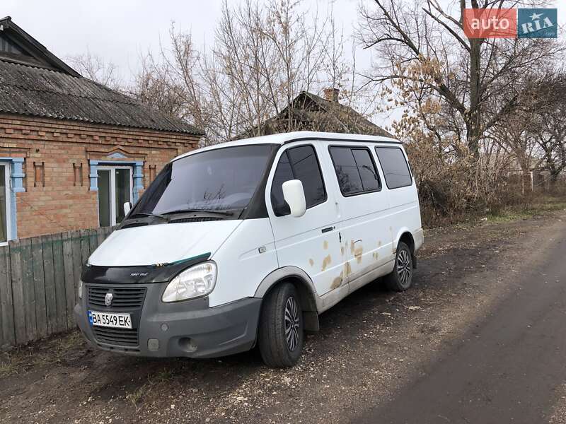 Мінівен ГАЗ 2217 Баргузин 2005 в 