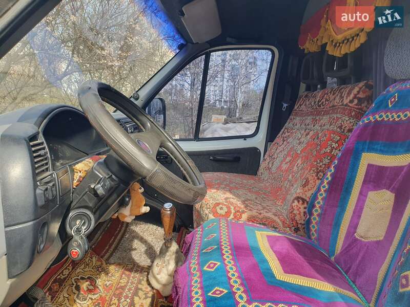 Минивэн ГАЗ 2217 Баргузин 2004 в Харькове