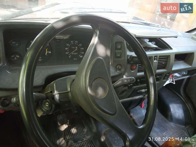 Минивэн ГАЗ 2217 Баргузин 2002 в Ахтырке фото 9 Минивэн ГАЗ 2217 Баргузин 2002 в Ахтырке