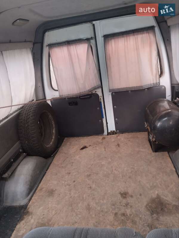 Минивэн ГАЗ 2217 Баргузин 2005 в Харькове