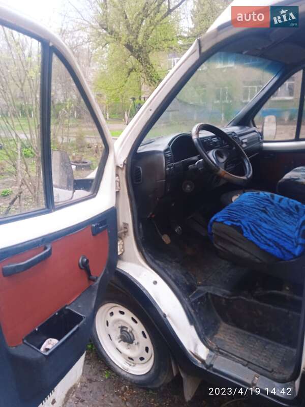 Микроавтобус ГАЗ 2217 Соболь 2003 в Запорожье