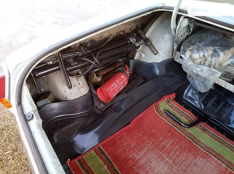 Седан ГАЗ 24-10 Волга 1988 в Гребінці фото 3 Седан ГАЗ 24-10 Волга 1988 в Гребінці