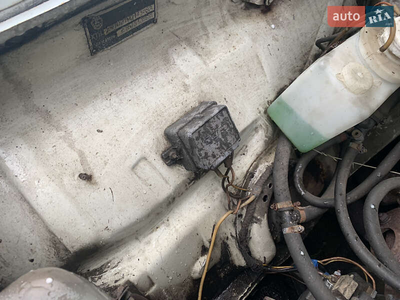 Седан ГАЗ 24-10 Волга 1988 в Василькове