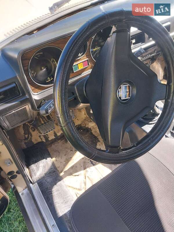 Седан ГАЗ 24-10 Волга 1987 в Коломые фото 3 Седан ГАЗ 24-10 Волга 1987 в Коломые