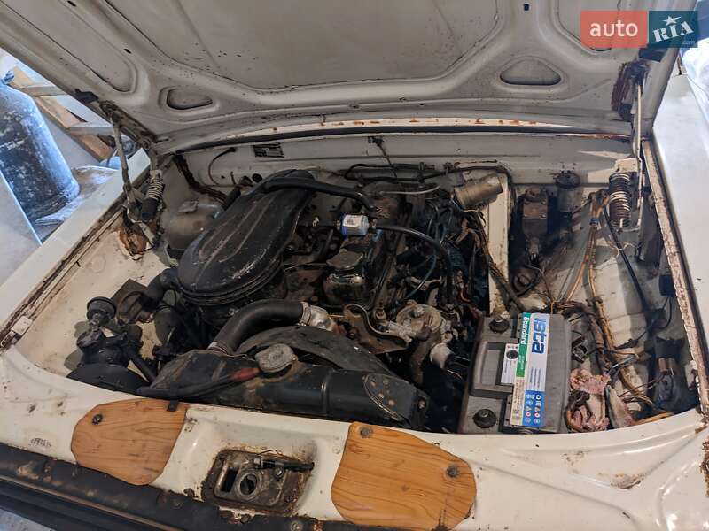 Седан ГАЗ 24-10 Волга 1985 в Веселинове фото 8 Седан ГАЗ 24-10 Волга 1985 в Веселинове