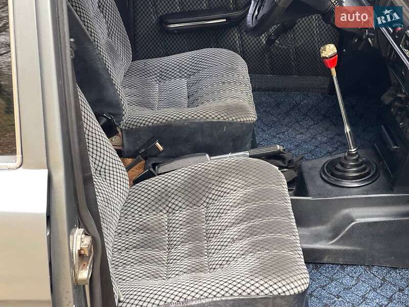 Седан ГАЗ 24-10 Волга 1990 в Одессе